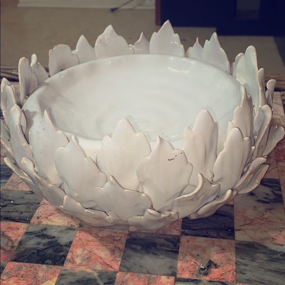 Gorgeous Ornate Dish - Picture 1 of 3